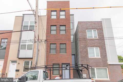 8Th, PHILADELPHIA, PA 19122