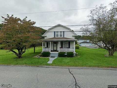 2Nd Ave, MARTINS CREEK, PA 18063