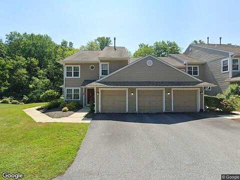 Nottingham Ct, Glen Mills, PA 19342