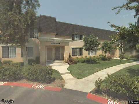Haynes St, Reseda, CA 91335