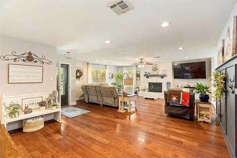 Alford, HILLSBORO, TX 76645