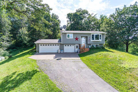 Mahlum, HOLMEN, WI 54636