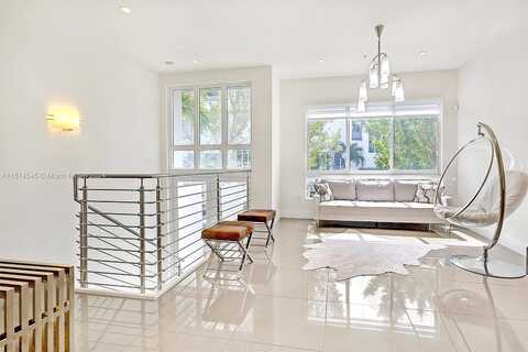 105Th, DORAL, FL 33178