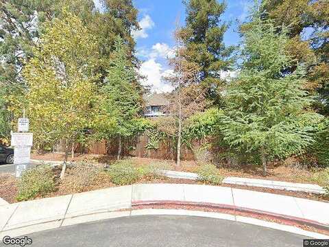 Cross Creek Cir, Dublin, CA 94568