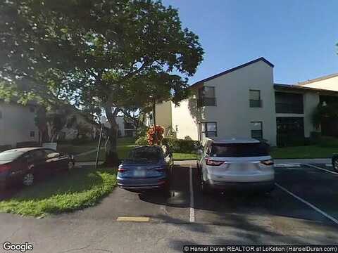 Cocoplum Cir, Coconut Creek, FL 33063
