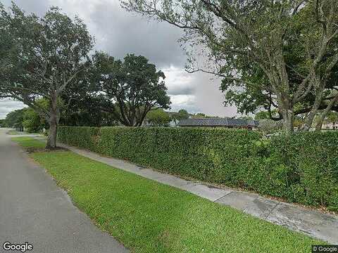 Nw 96Th Ave, Pembroke Pines, FL 33024