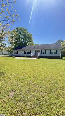 217 Suburban Drive, Greenwood, SC 29646