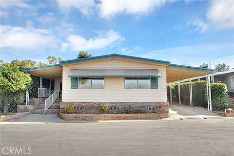 Lake Crest #41, Yorba Linda, CA 92886