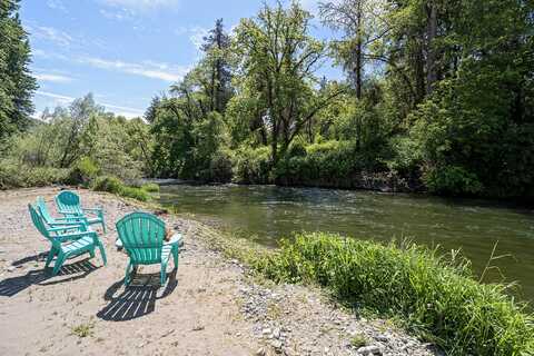 14553 Highway 238, Applegate, OR 97530