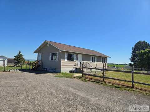 2675 E 600 N, St Anthony, ID 83445