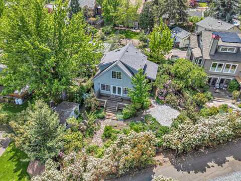199 Sherman Street, Ashland, OR 97520