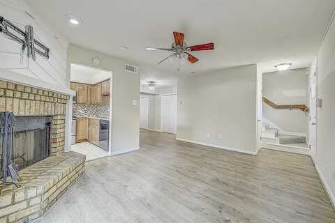 Madera Road, Irving, TX 75038