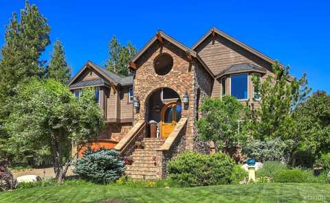 1280 Pyramid Circle, South Lake Tahoe, CA 96150