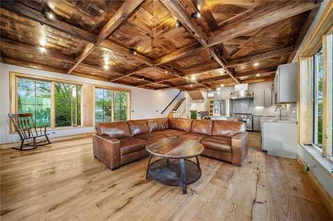 388 Sea View Drive, Warwick, RI 02889