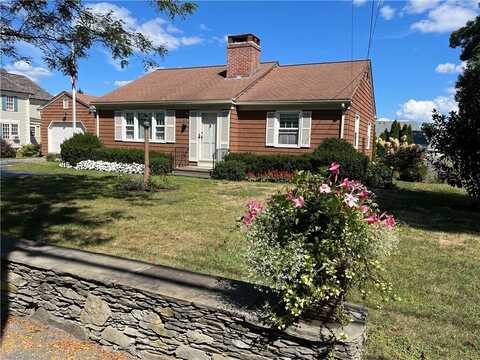 1000 Hope Street, Bristol, RI 02809