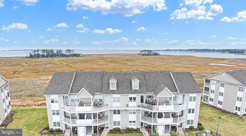 Pettinaro Dr #57-6, Ocean View, DE 19970