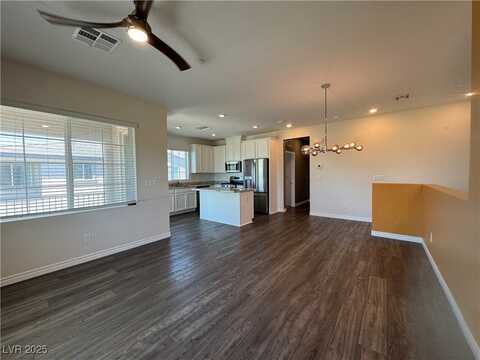 20 Barbara Lane, Las Vegas, NV 89183