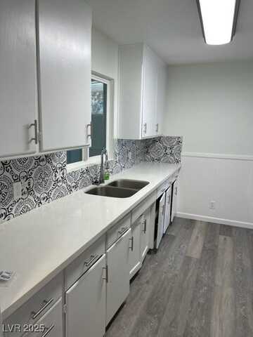 1913 S 10th Street, Las Vegas, NV 89104