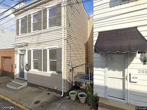 Larkins, PITTSBURGH, PA 15203