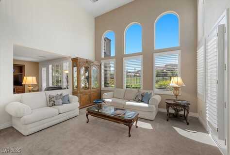 2933 Red Springs Drive, Las Vegas, NV 89135