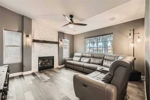 6908 Bienville Street, Las Vegas, NV 89131