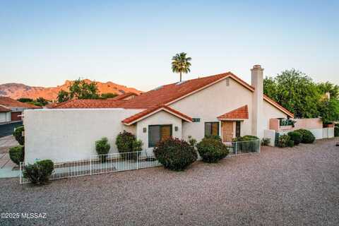2429 W Tom Watson Drive, Tucson, AZ 85742