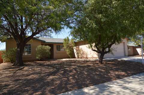 7930 S Danforth Avenue, Tucson, AZ 85747