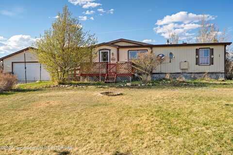 623 MOUNTAIN VIEW Drive, Dubois, WY 82513