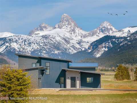 1404 CANYON SUNRISE, Driggs, ID 83422
