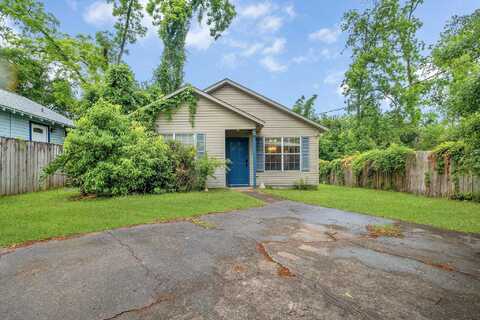 824 Dover Street, Tallahassee, FL 32304
