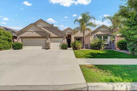 6314 W Lark Court, Visalia, CA 93291