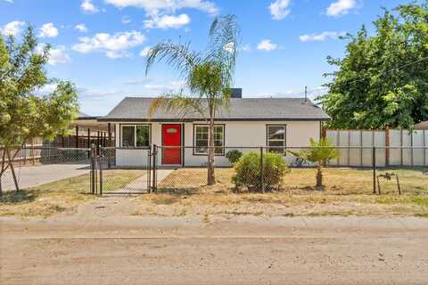 887 E Isham, Porterville, CA 93257