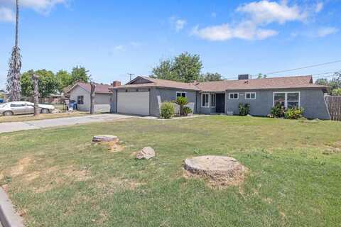 709 Shasta Drive, Hanford, CA 93230