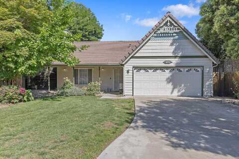 815 S Pinkham Street, Visalia, CA 93292
