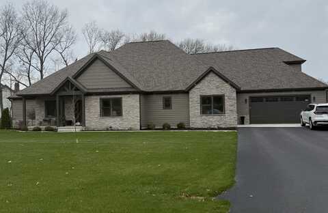 6128 Hilltop Drive, DeMotte, IN 46310