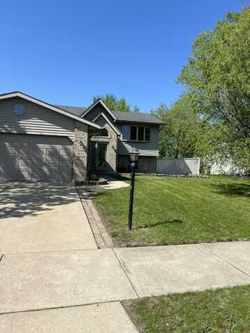 7922 Bracken Parkway, Hobart, IN 46342