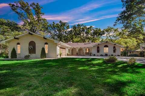 5963 W 91st Avenue, Crown Point, IN 46307
