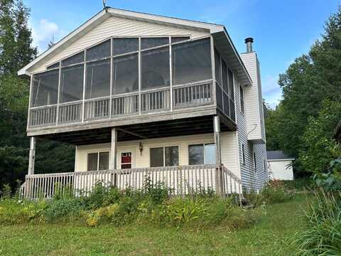 9167 EAST SHORE RD, Marenisco, MI 49947