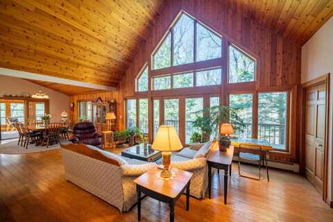 7395 ROMPS DR, Rhinelander, WI 54501