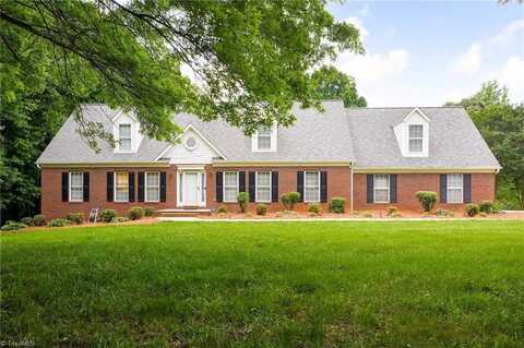 1117 Fairway Drive, Yadkinville, NC 27055