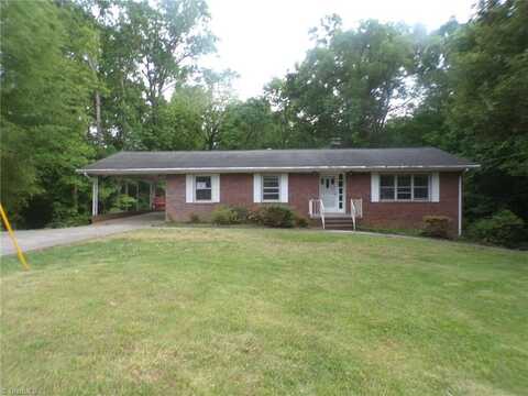 902 Mark Avenue, Asheboro, NC 27205