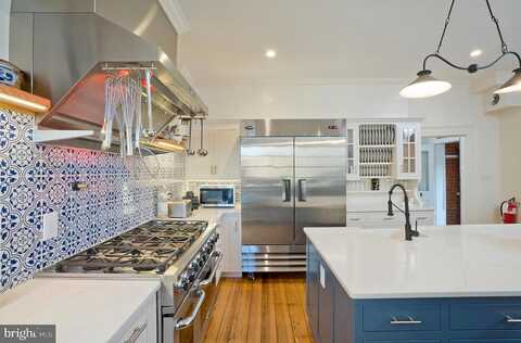 Freshwater Cove, LOVINGSTON, VA 22949