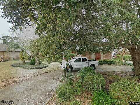 Madura, GULF BREEZE, FL 32563