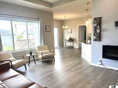 9551 N 144th Street, Waverly, NE 68462