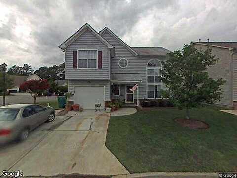 Holly Berry, CHESAPEAKE, VA 23325