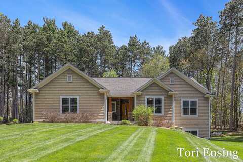 12690 Scenic Ridge, Gowen, MI 49326