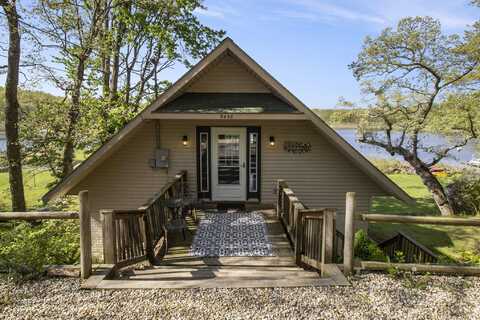 9458 Edwin Markham Road, Brooklyn, MI 49230