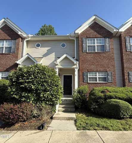 4626 Centrebrook Circle, Raleigh, NC 27616