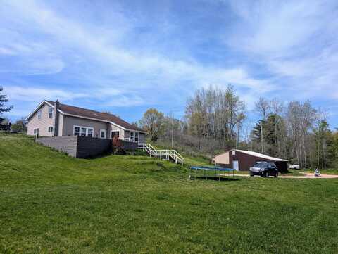 12419 Newcosta Avenue, Sand Lake, MI 49343