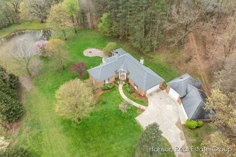 9200 Bailey Drive NE, Ada, MI 49301